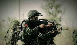 娱乐吃瓜酱当兵的气势,娱乐吃瓜酱演绎热血军旅风采