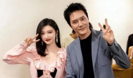 娱乐吃瓜八卦新闻直播,揭秘明星幕后八卦，吃瓜群众狂欢时刻